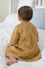 Omani Jubba for Baby Boys & Kids  | Premium Cotton Polyester Blend Shiny Fabric | Lightweight Arabic Thobe for Kids | Best for Eid, Ramadan - Image 3